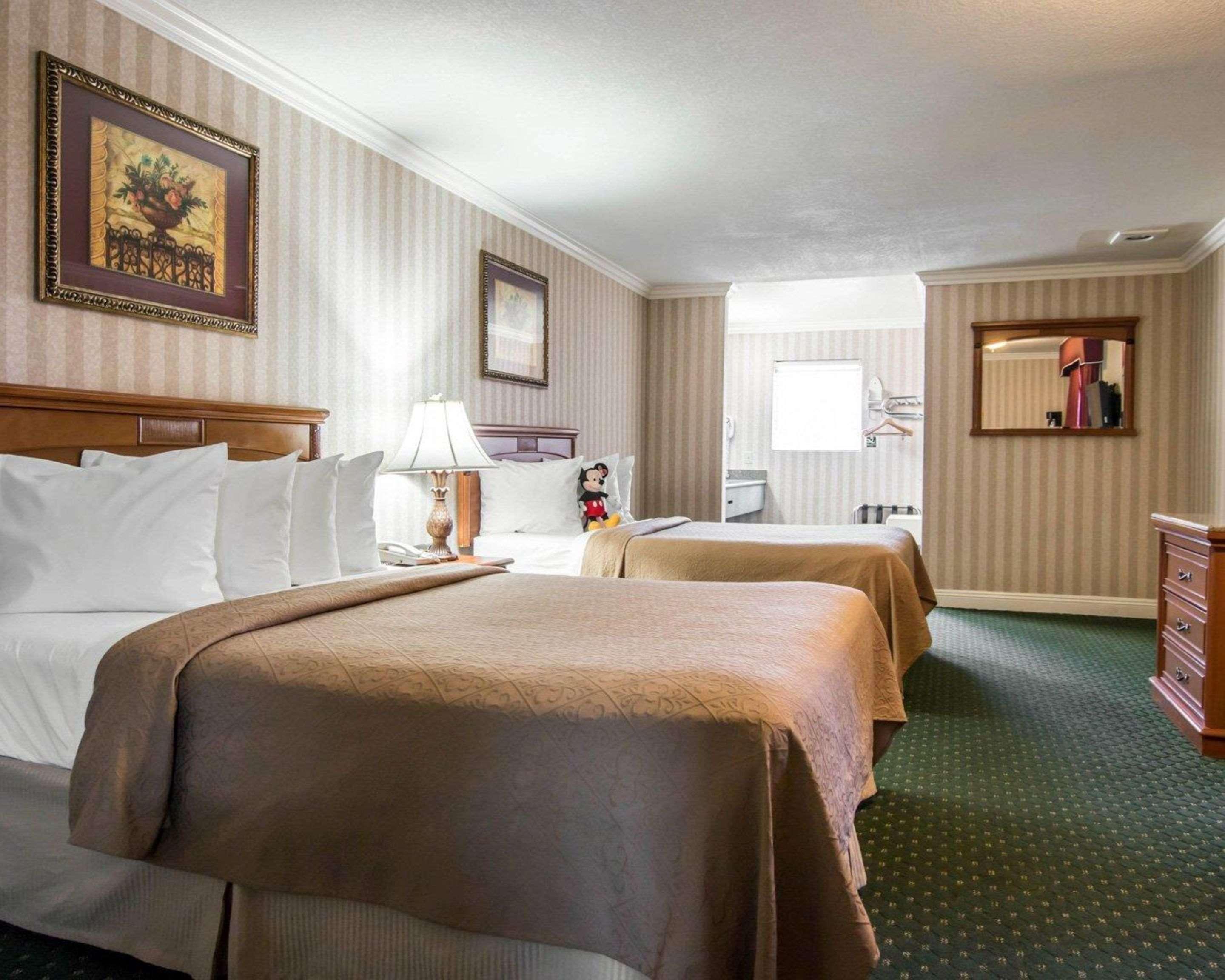 Quality Inn & Suites Anaheim Maingate Dış mekan fotoğraf